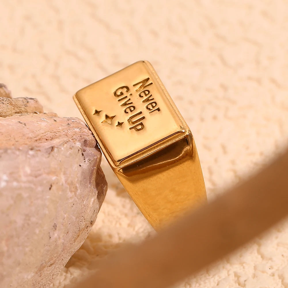 Scáthach "Never Give Up" Ring