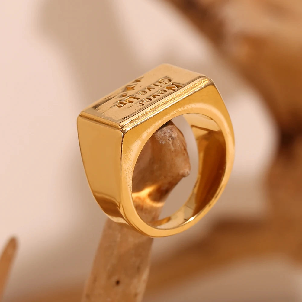 Scáthach "Never Give Up" Ring