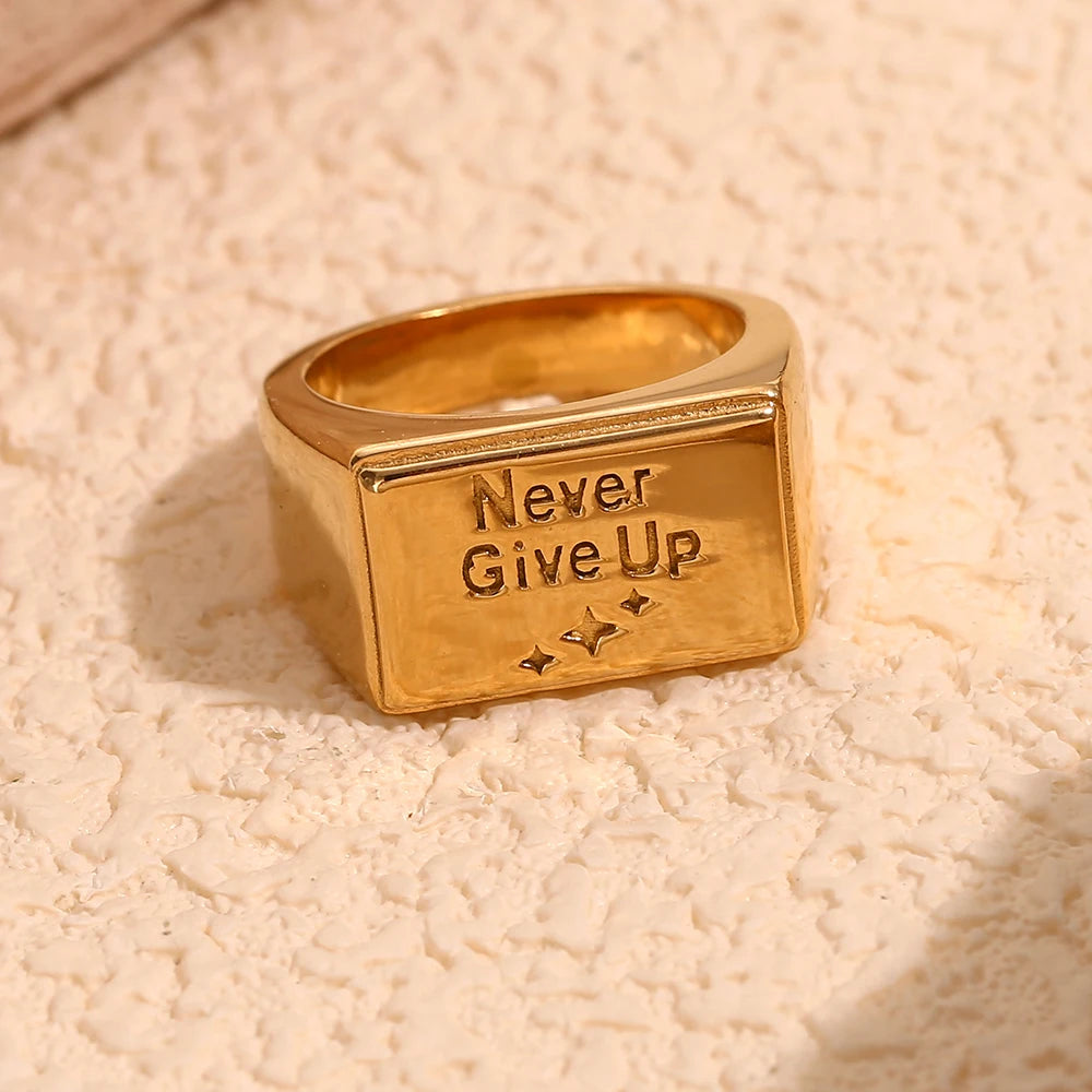 Scáthach "Never Give Up" Ring