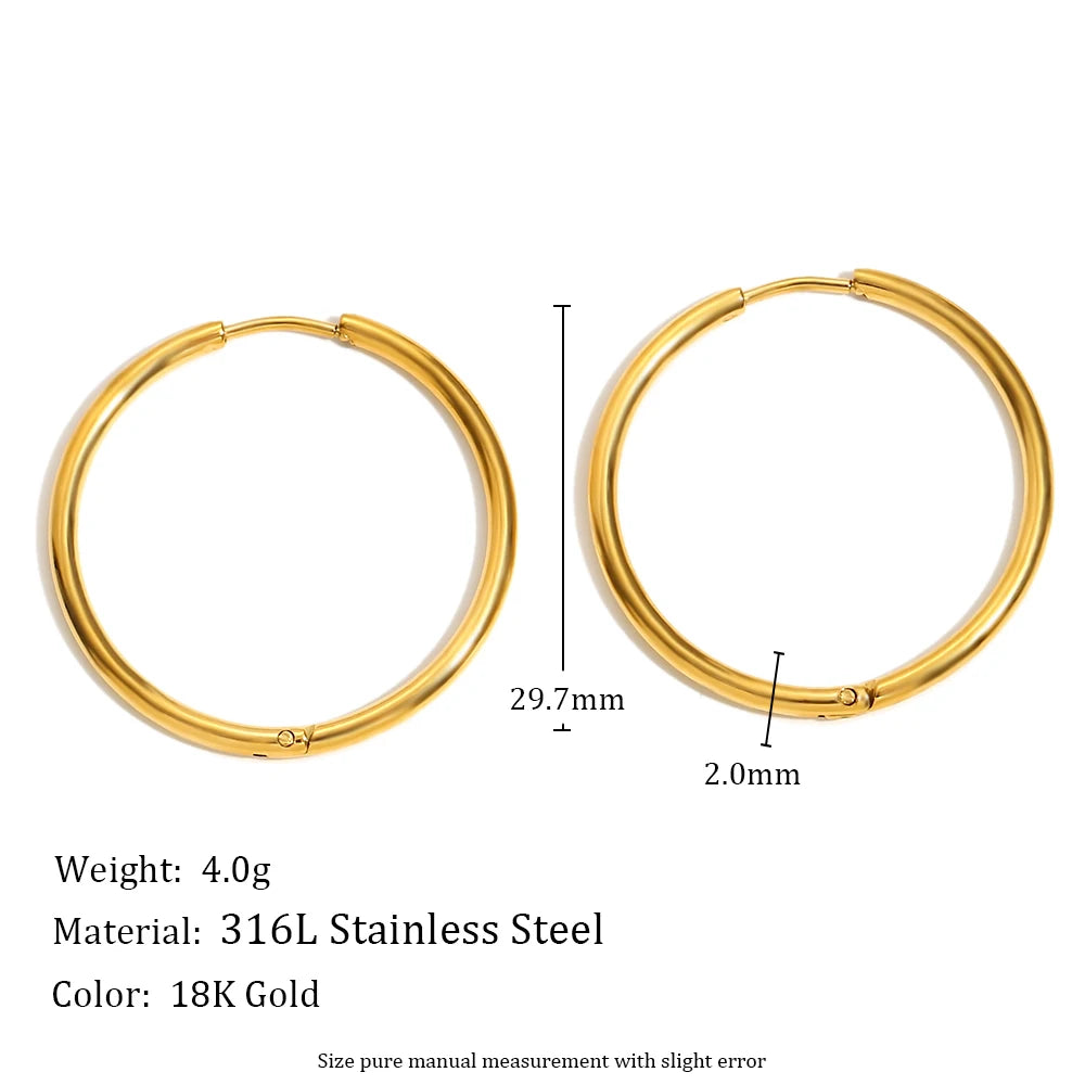 Maia 18K Gold Minimalist Hoop Earrings
