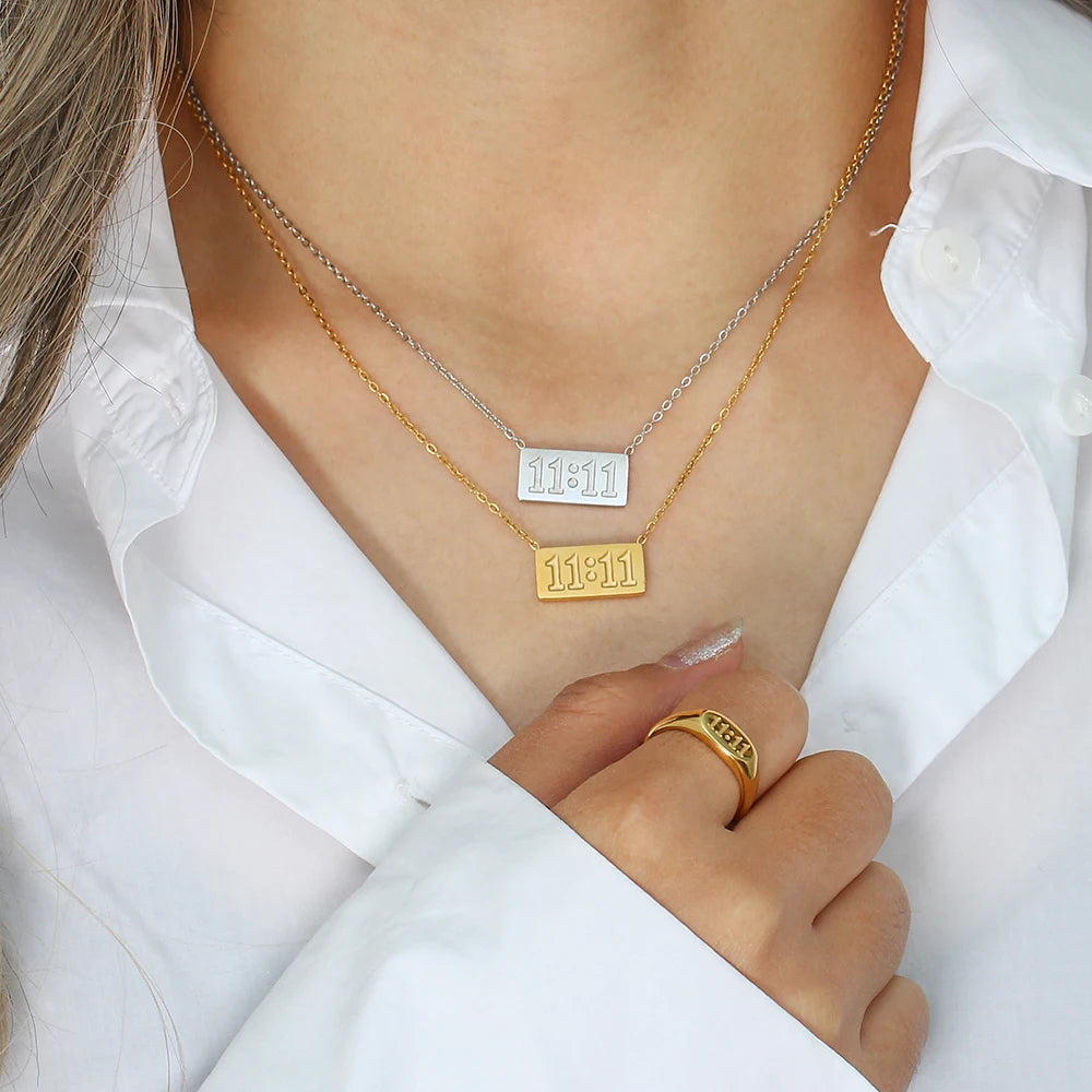 Étaín 11:11 Necklace & Ring Set