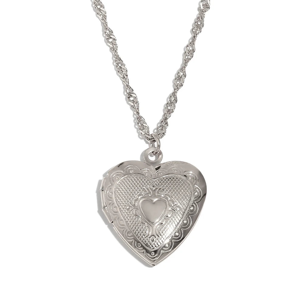 Brigid 18k Gold & Silver Heart Locket (Photo)