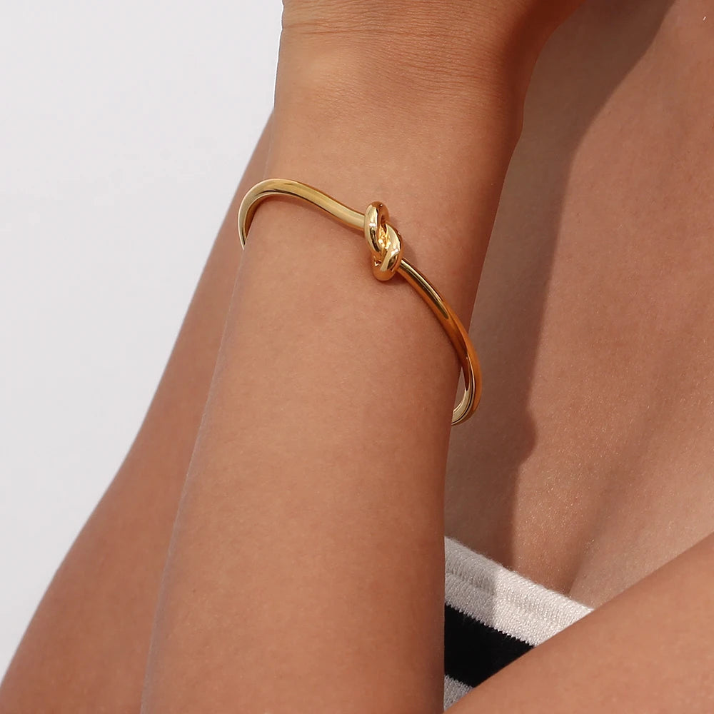 Hera Minimalist Knot Cuff Bangle