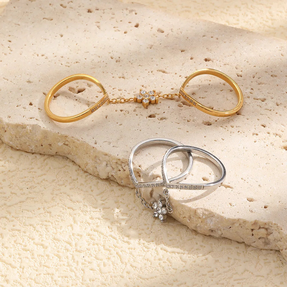 Grian CZ Flower Linked Double Ring