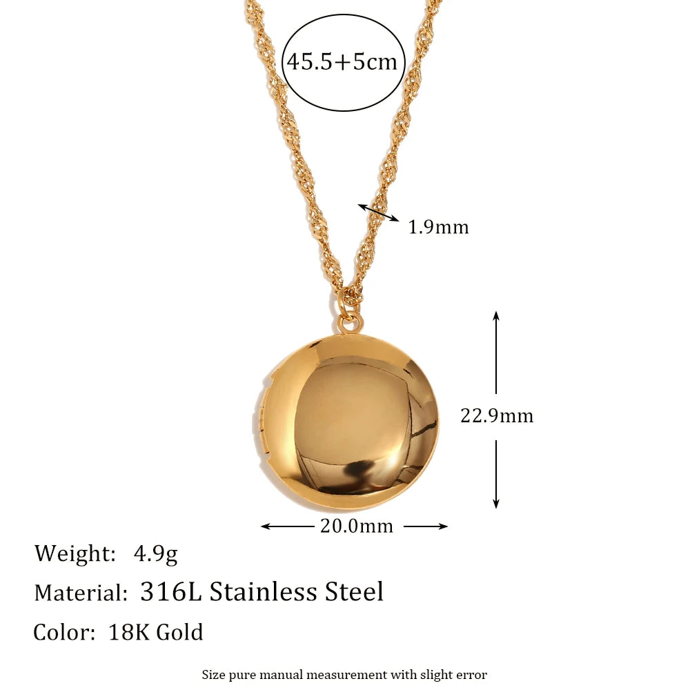 Brigid 18k Gold & Silver Heart Locket (Photo)