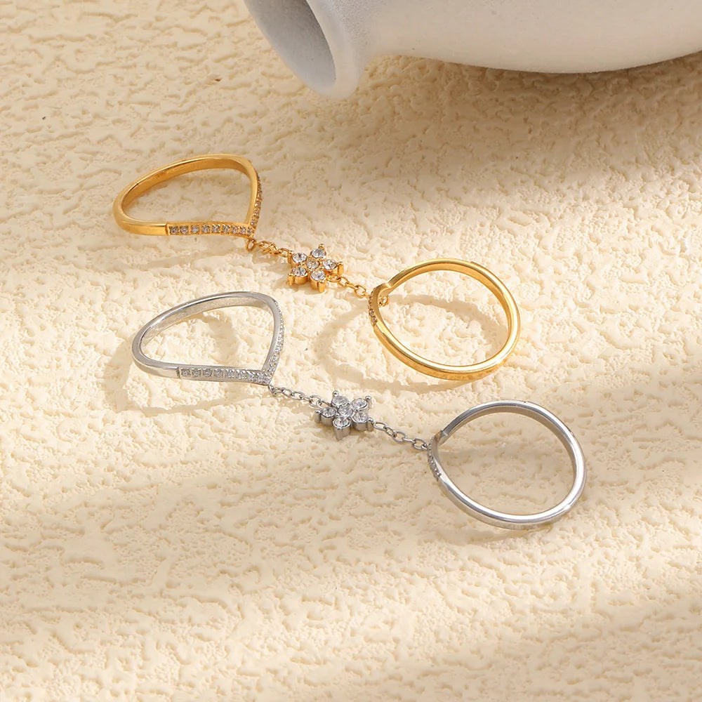Grian CZ Flower Linked Double Ring