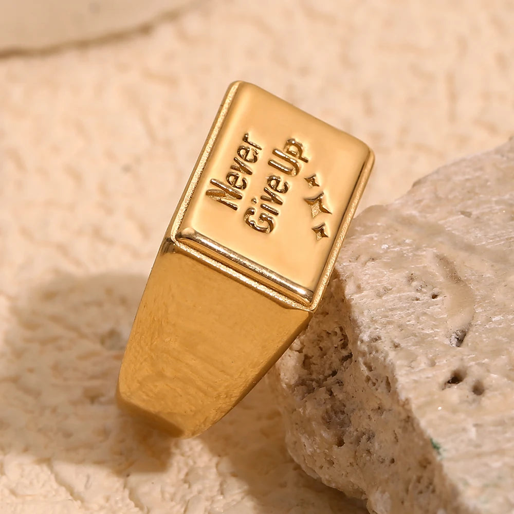 Scáthach "Never Give Up" Ring