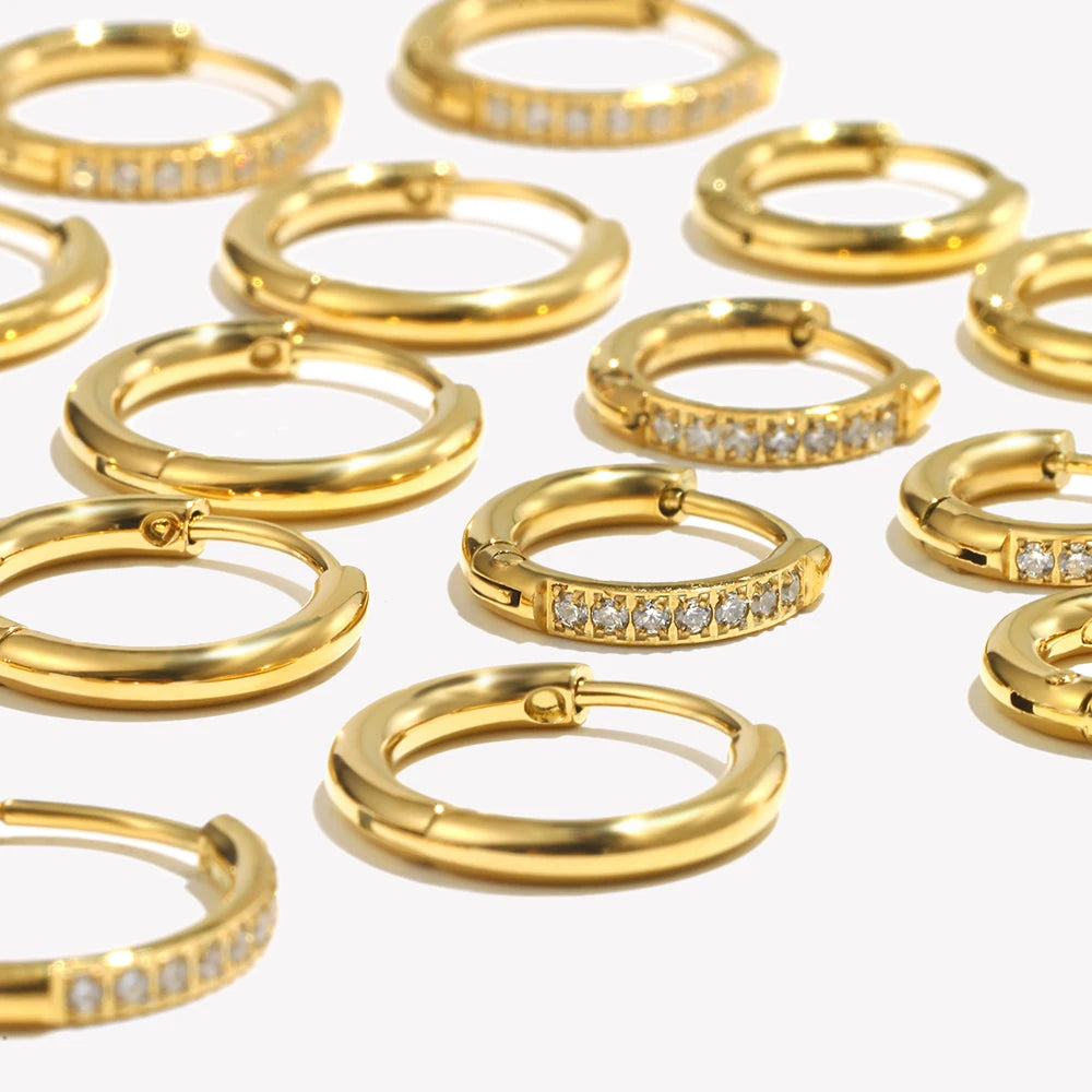 Metis 18k Gold Crystal Pave Huggie Hoops