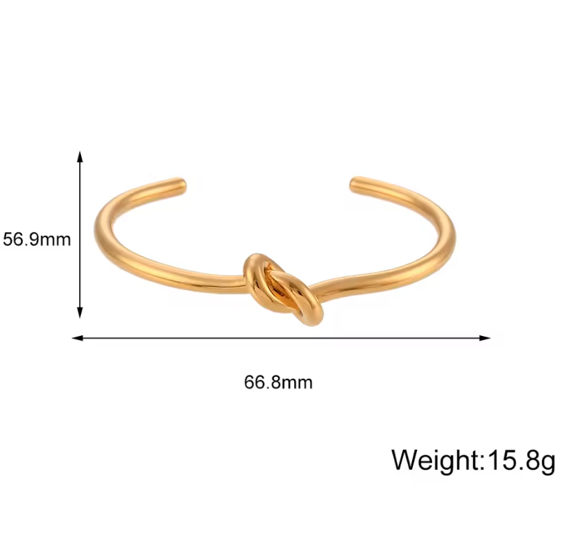 Hera 18K Gold Knot Cuff Bangle