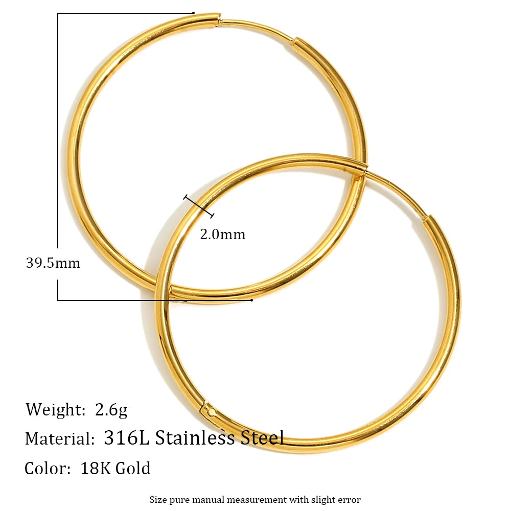 Maia 18K Gold Minimalist Hoop Earrings
