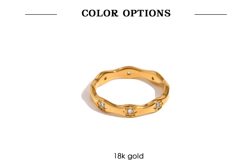 Clíodhna Rhinestone Star Wave Ring
