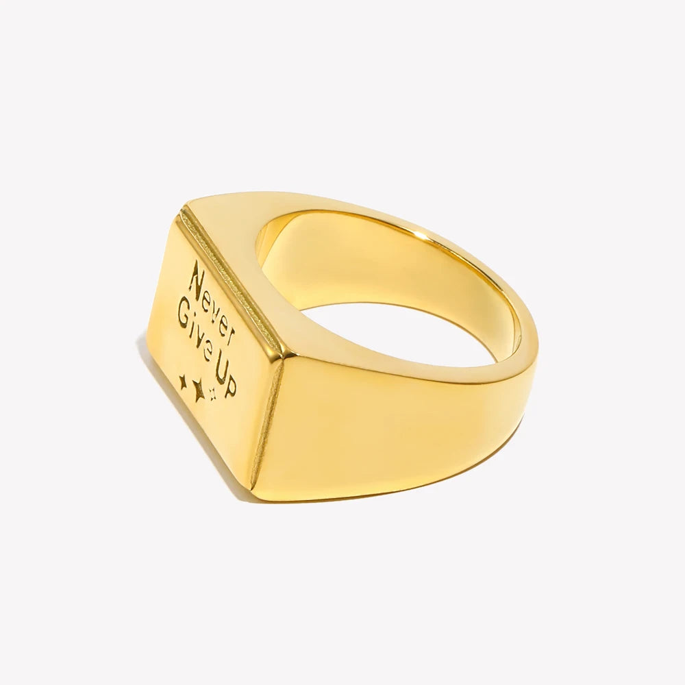 Scáthach "Never Give Up" Ring