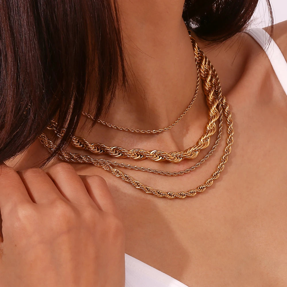 Niamh 18K Gold Twisted Rope Chain Choker & Bracelets